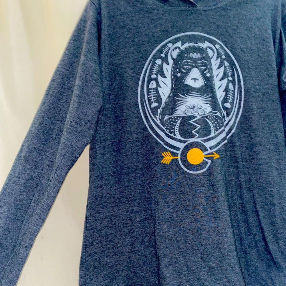 Zen Colorado Bear Long-sleeve Hooded Shirt